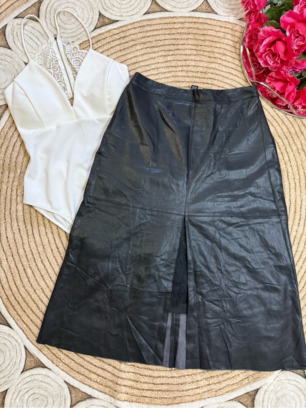 Who What Wear Black Faux Leather Midi Skirt with Front Vent